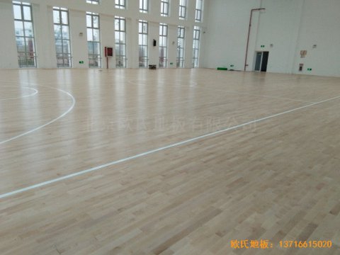 浙江温岭石桥头中心小学篮球馆运动木