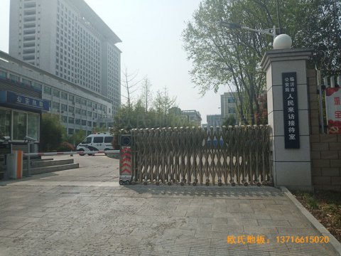 山东临沂公安局篮球馆体育地板铺装案