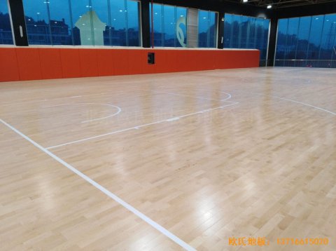 浙江临海WeArena篮球馆运动木地板施工