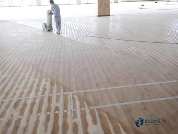运动木地板安装方法3