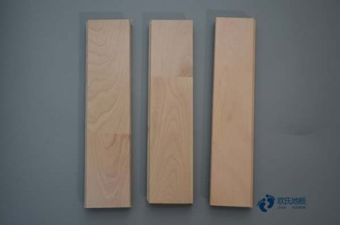 双龙骨体育运动地板保养方法