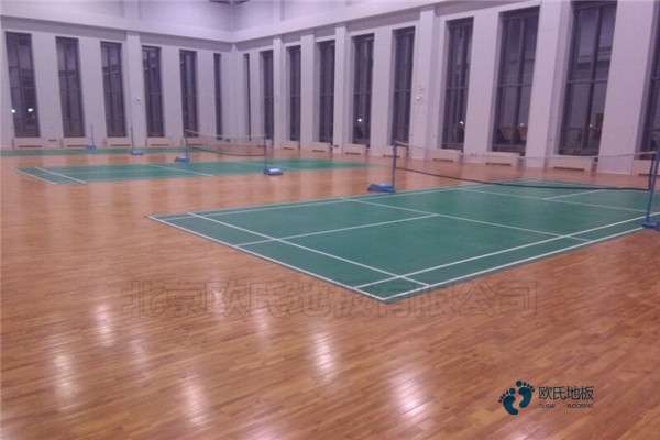 校园体育场馆地板施工队1