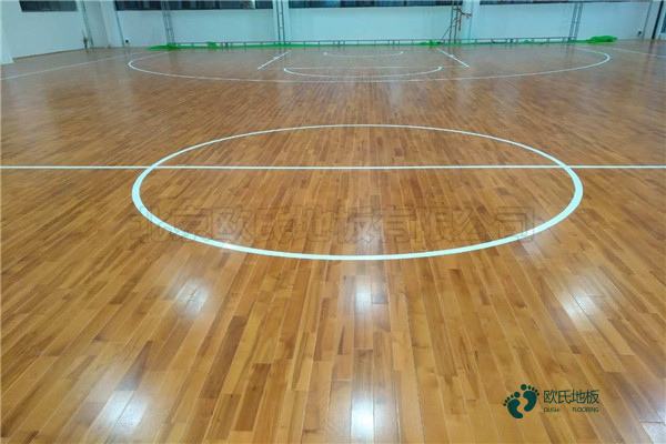 国产运动篮球木地板施工流程2