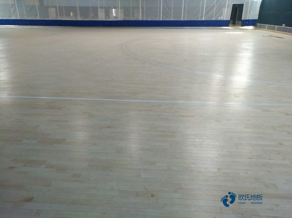 篮球馆木地板施工改造2