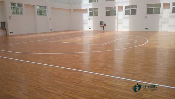 国产篮球体育木地板施工流程1