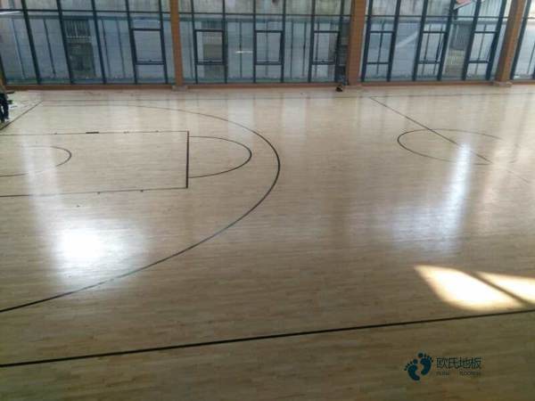 篮球木地板施工节点做法2