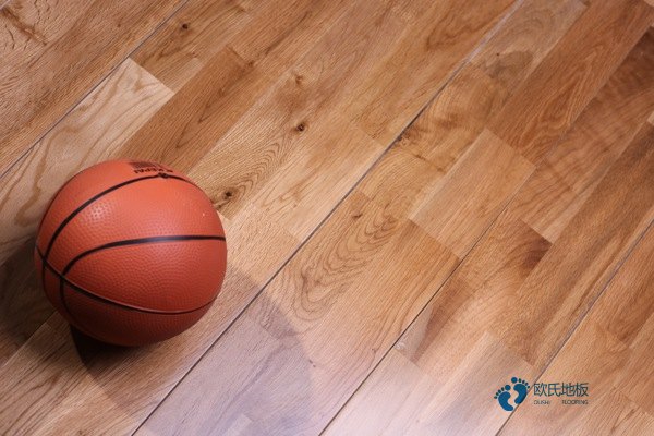 学校篮球场馆地板施工步骤1