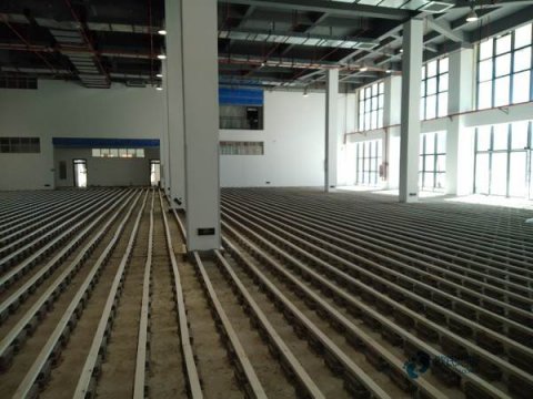 大学篮球体育地板施工方案