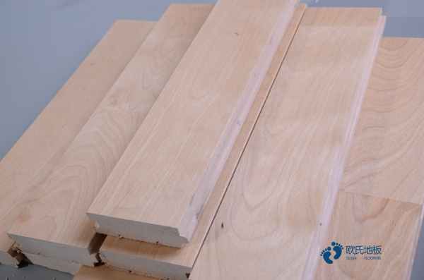 实木运动木地板安装方法2