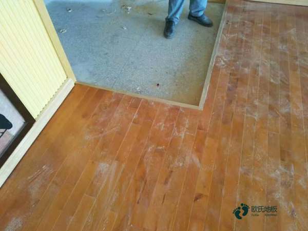 定制篮球场地地板哪个品牌好2