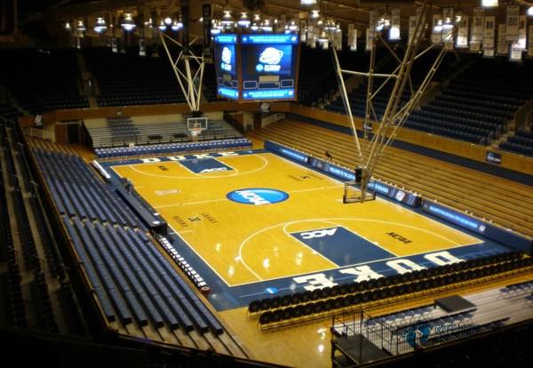 板式龙骨运动篮球木地板施工价格